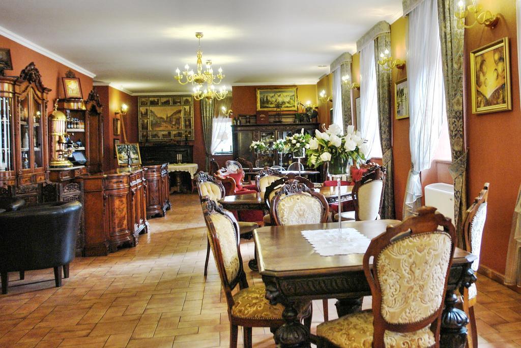 Komoda Club Residence Kalisz Esterno foto